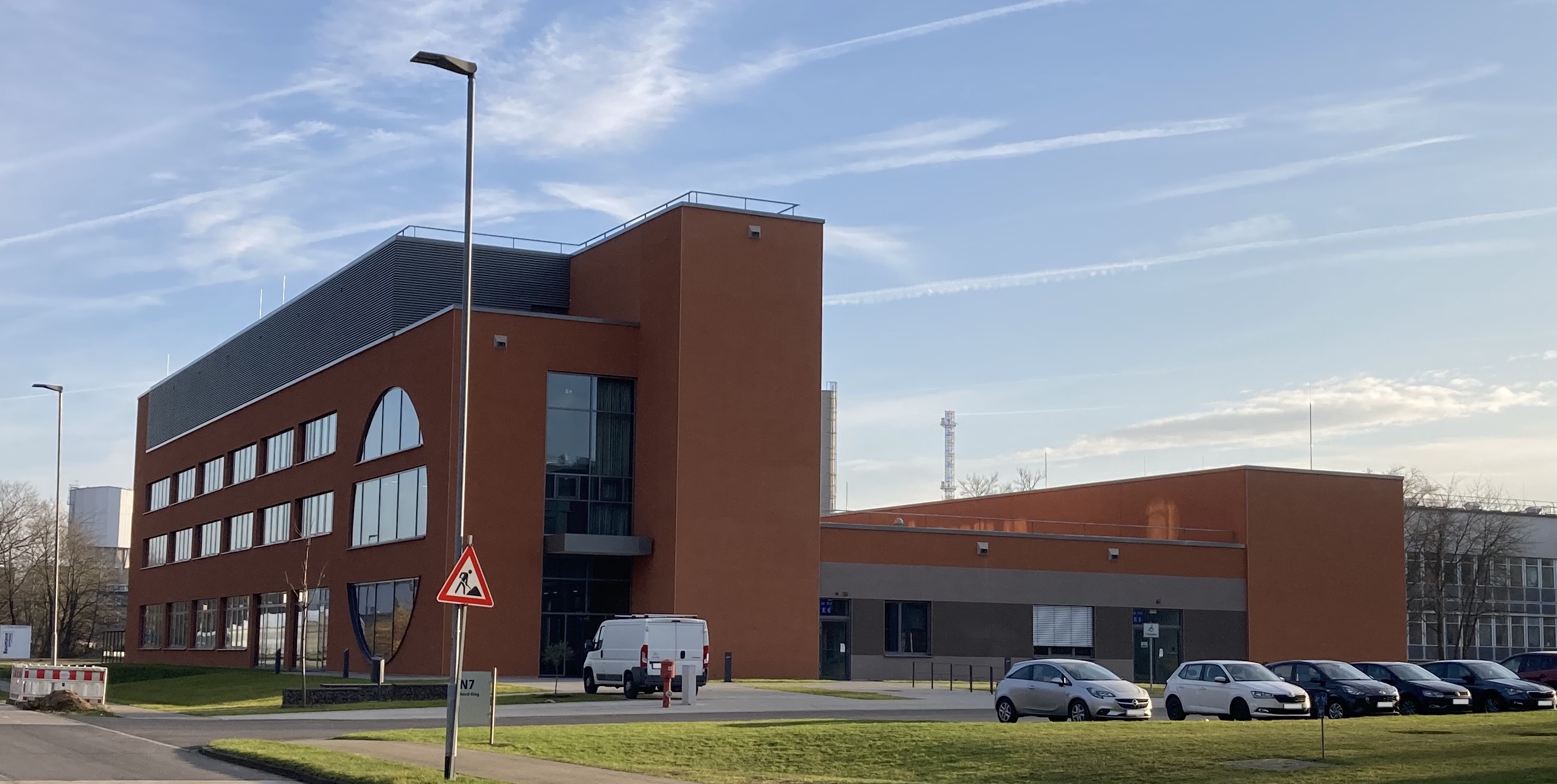 Electron Microscopy, FZJ, Juelich, Germany